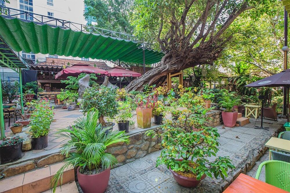Yasaka Saigon Nha Trang Hotel & Spa מראה חיצוני תמונה