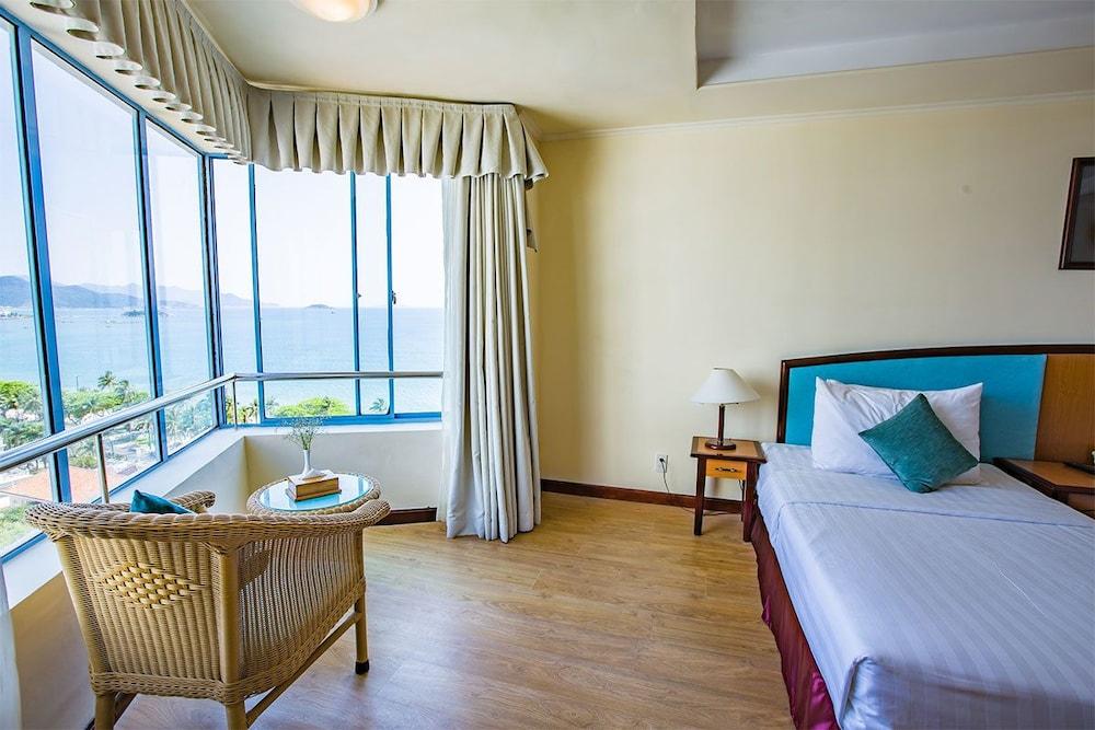 Yasaka Saigon Nha Trang Hotel & Spa מראה חיצוני תמונה