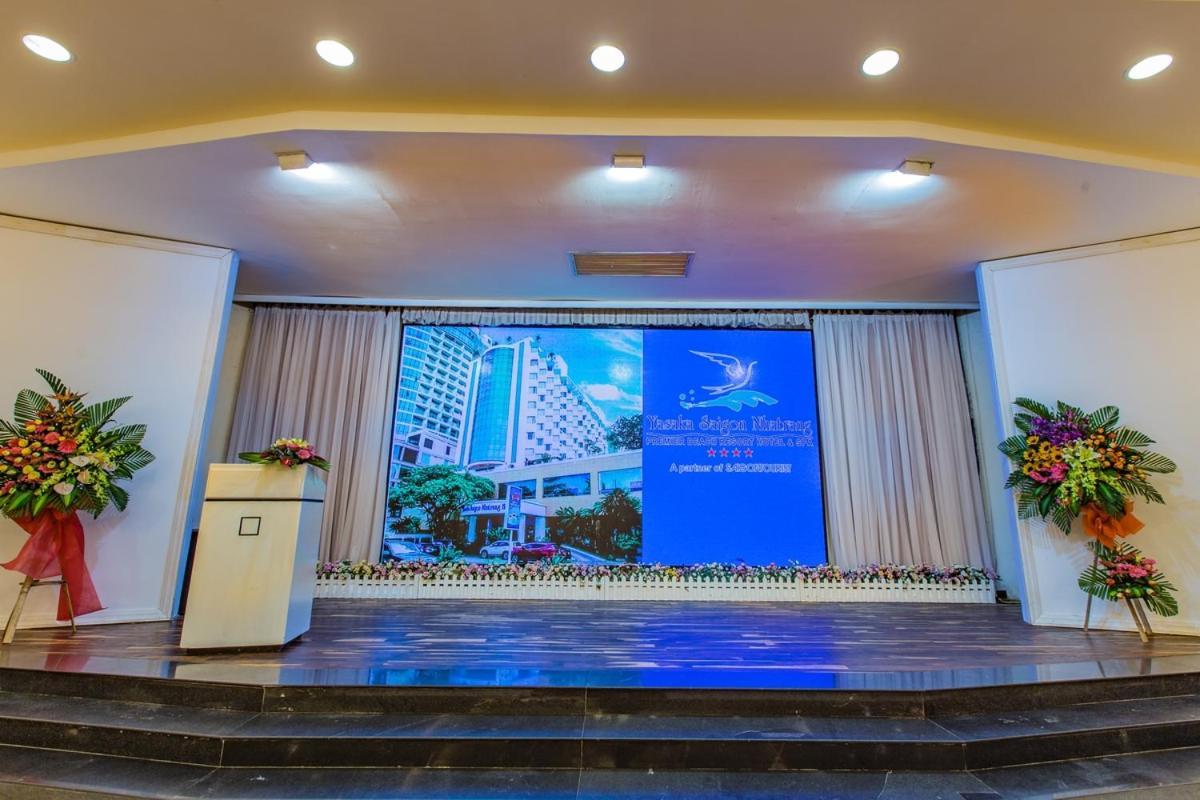 Yasaka Saigon Nha Trang Hotel & Spa מראה חיצוני תמונה