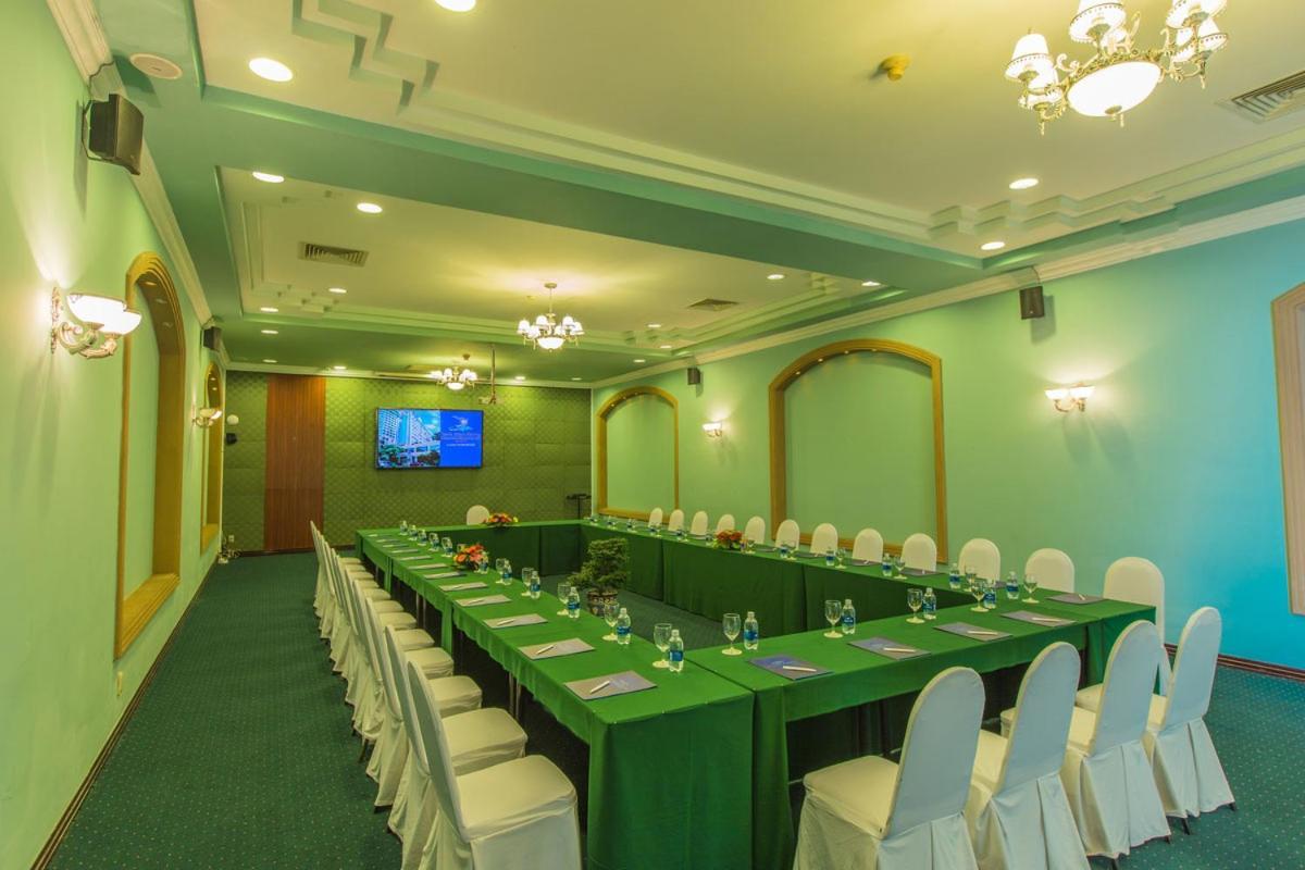 Yasaka Saigon Nha Trang Hotel & Spa מראה חיצוני תמונה